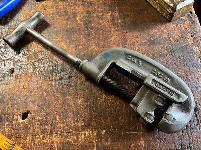 Vintage Record No.202 Roller Pipe/Tube Cutters 1/8" to 2" Made in England - Image 1 of 4