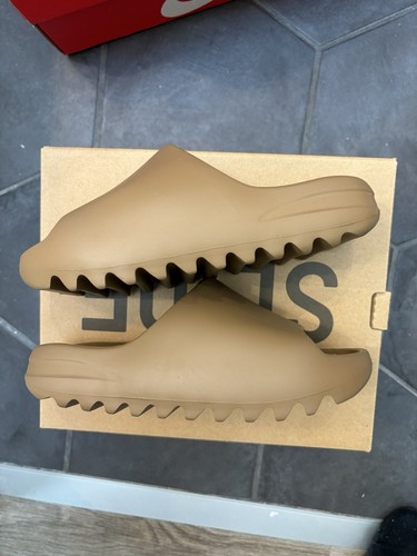 Taglia 4 Adidas Yeezy Slide Core sandali casual marroni da uomo slide GW5350