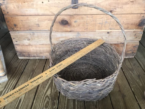 Large Grape Vine Basket Handmade Handle Country Primitive Décor Cover