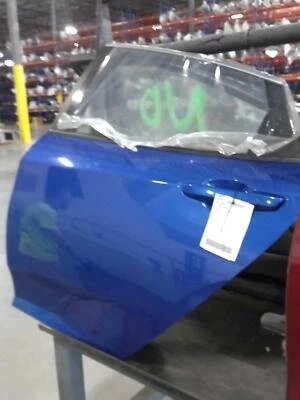 Conjunto de puerta trasera izquierda usado lado trasero se adapta a: Honda Civic 2016 sedán trasero izquierdo gr Foto 1 de 4