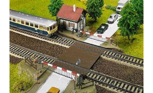 FALLER Level Crossing w/ Gatekeepers House & Motor Model Kit II HO Gauge 120174 - Picture 1 of 1