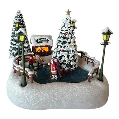 2024 Thomas Kinkade Teleflora 2024 Oh What Fun Christmas Bouquet