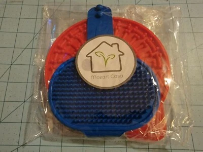 Mozart Casa: 2 Round Silicone Dog Lick Pads With Spatula & Brush, New, Free Ship - Image 1 of 4