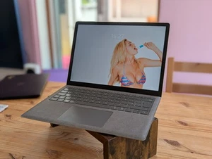 Microsoft Surface Laptop 4 - 13.5" AMD Ryzen 5, 8GB RAM, 512GB SSD - Touchscreen - Afbeelding 1 van 12