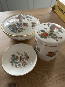 Wedgwood Kutani Crane Zylinder Topf, Zuckerdose mit Deckel & Stiftschale Bone China - Bild 1 von 14