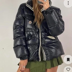 VINTAGE 90'S MONCLER BLACK HIGH-SHINE PUFFER DOWN Size 5 - Bild 1 von 16