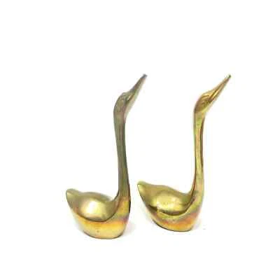 Juego de 2 patos cisnes de latón vintage hechos en India Foto 1 de 4