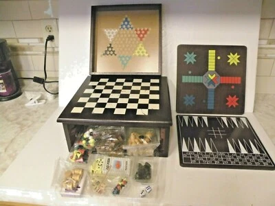 VINTAGE WOODEN 15 IN 1 GAME SET CHESS CRIBBAGE BACKAMMON POKER DICE - Image 1 of 4