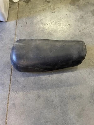 Selim de assento completo 1974-75 Honda XL350 XL 350 77100-356-670 SE43 - Imagem 1 de 4