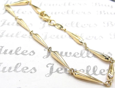 9ct gold elongated teardrop bracelet chain link 9 carat yellow gold new boxed - Image 1 of 4