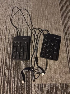 (2) Targus PAUK10U Mini 19-key Numeric Black Keypad with 2 USB Hub - Picture 1 of 2