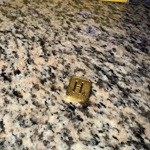 Replacement Letter Tile Holder - Franklin Mint 24K Gold Scrabble ๐ธ๐ H Tile - Picture 1 of 1