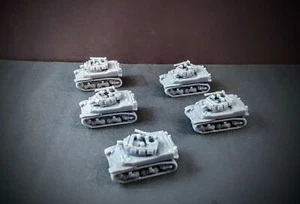 Maßstab 1:72 U.S. M8 Scott HMC Tank Platoon Lot X5 Resin - Bild 1 von 5