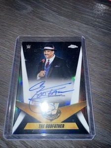 2025 Topps Chrome Wwe The Godfather LCA-TG Legendary Auto Refractor /175 - Picture 1 of 3