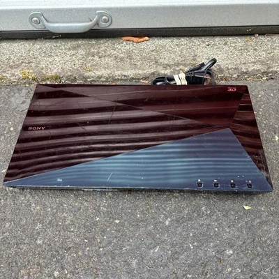 Sony 3D Blu-Ray/DVD Player BDP-BX510  No Remote Tested Works - Image 1 of 4