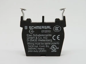 Schmersal Elan EF103.1 Contact Block 1NO 1NC 250/300VAC 24VDC ! NOP ! - Picture 1 of 3