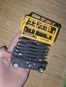 1/25 Scale LIUGONG LS1212H Electric Scissor Lifts Diecat Model Toy Gift NIB - Picture 1 of 6