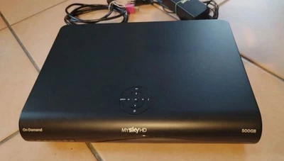 * MySky HD Decoder DRX892i-C Netzteil Fernbedienung und Kabel - Bild 1 von 2