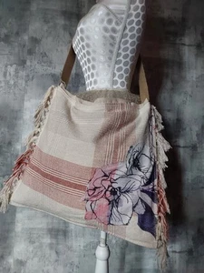 Crossbody Quirky Boho Slouch Woven Fabric Fringe Tassle Floral Pattern Bag - Picture 1 of 10