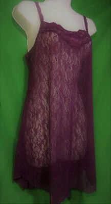 NEW HANKY PANKY 1C5704 PLMR AMERICAN BEAUTY ROSE SHEER LACE CHEMISE M - Image 1 of 2