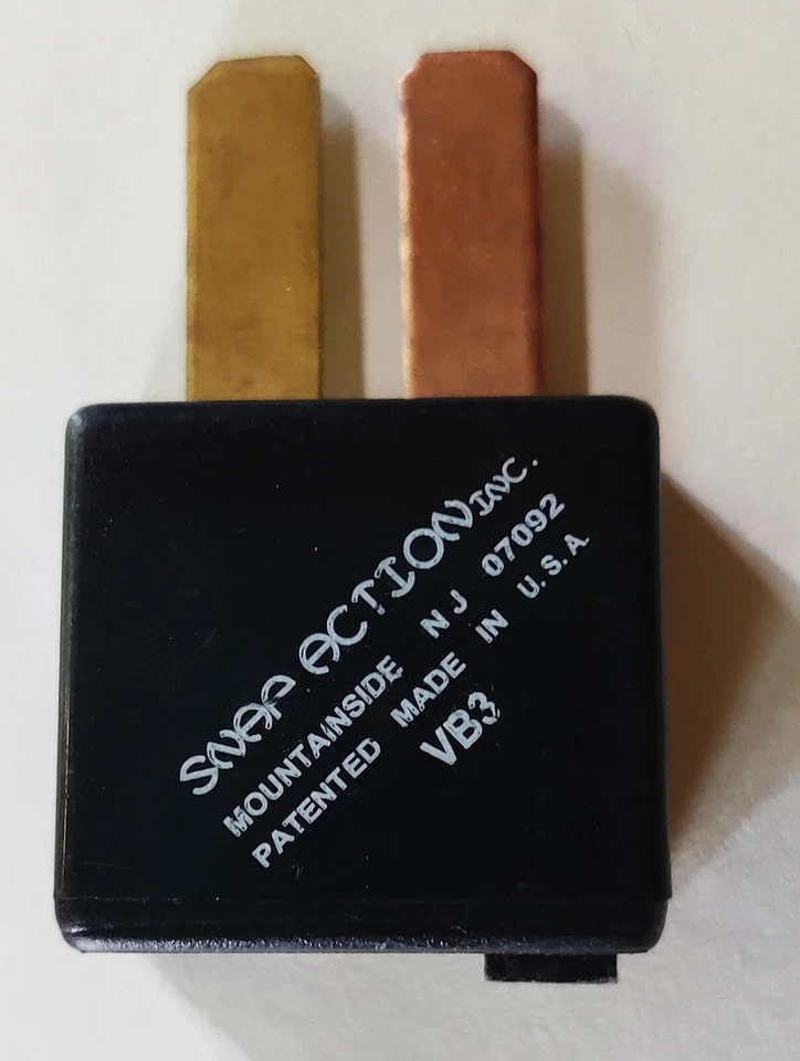 Snap Action VB3 Mini Circuit Breaker 10A Push to Reset ATO/ATC Auto Fuse Style