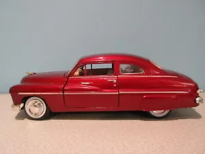 Nice Collectible 1:24 Scale Maroon 1949 MERCURY 2 DOOR SEDAN Diecast by MOTORMAX - Picture 1 of 11