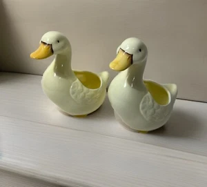 Pair Vintage Frankel Ceramic Farmhouse Style White Duck Planters Vintage - Picture 1 of 9