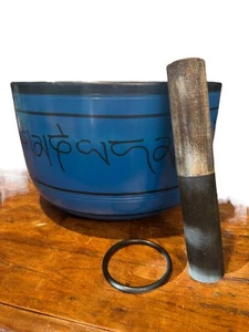 Blu and Black Painted Aluminum Tibetan Singing Bowl 11.5 In Root Chakra Buddha D - Picture 1 of 8