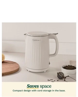 Hervidor eléctrico Cuisinart Soho 1 litro doble pared con cable de almacenamiento, trufa Foto 1 de 4