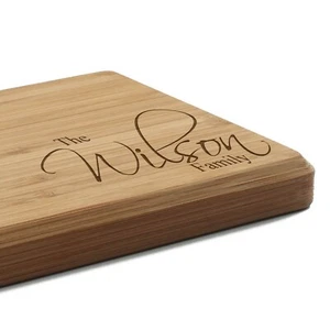 Tabla de cortar de madera personalizada grabada con láser nombre simple bambú regalo - Imagen 1 de 22