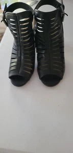 Chinese Laundry Sandals Black Chunky Heel Ankle Strap Gladiator Style Size 8.5 - Picture 1 of 6