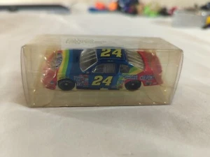 2000 JEFF GORDON #24 DUPONT MONTE CARLO 1:64 LIMITED EDITION #11059 - Picture 1 of 6