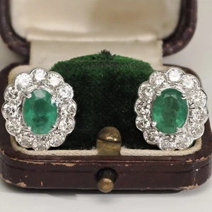 18ct White Gold Hallmarked 2.5ct Emerald and 2.0ct Diamond, Cluster Earrings - Picture 1 of 4