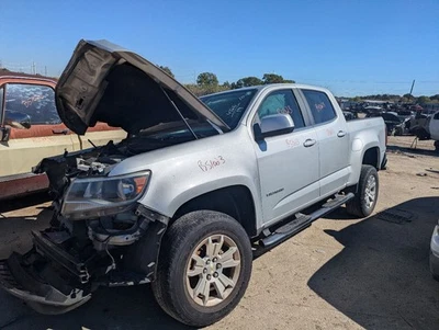 Driver Left Headlight Without Projector Fits 15-22 COLORADO 570573 - Изображение 1 из 4