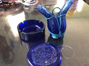 Cobalt Blue Glass 3 pcs Ashtray Embossed suncatcher salt pepper set Bottles vint - Picture 1 of 11