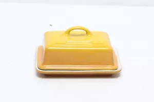 Le Creuset UK Lidded Butter Dish Nectar Second Choix - Picture 1 of 5