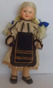 Vintage doll in girlish Romanian folk costume. 1950s - Picture 1 of 3