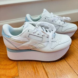 Reebok Classic Leather Triple Lift Sportschuhe Damen 6 weiß/hellblau - Bild 1 von 11