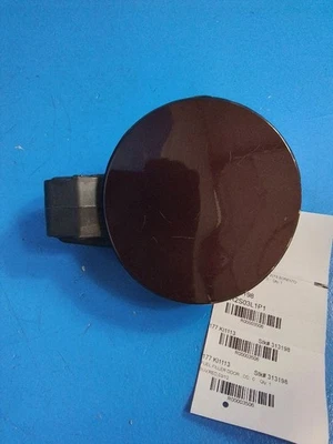 Puerta de llenado de combustible 3506 Kia Sorento 2012 Sorento 2013 Foto 1 de 4