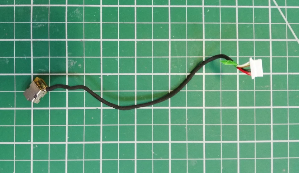 正品惠普 15-ef 系列 15.6 英寸直流电源插孔充电端口带电缆 — 第 1/1 张图片