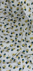 Blanco Amarillo Azul Minions 100% Algodón Tela 58"" PRECIO POR METRO - Imagen 1 de 2