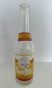 RARA BOTTIGLIA VINTAGE SPIFFY A SWELL COLA ACL ROCHESTER BOTTLING CO. 12 FL. OZ. - Foto 1 di 9