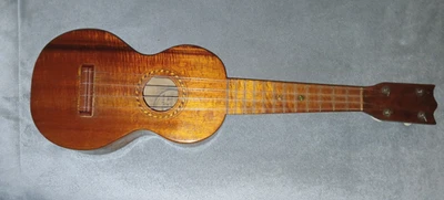 Vintage Leonardo Nunes Soprano Ukulele. Gorgeous flame Koa. Rope bound Soundhole - Image 1 of 4