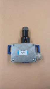 UNIVER AM-5220 - Picture 1 of 4
