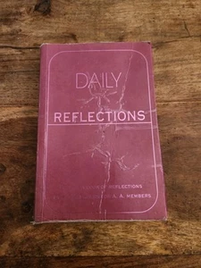 Daily Reflections - Paperback by Alcoholics Anonymous (A.A.), Small - Picture 1 of 8