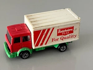 CORGI JUNIORS BATCHELORS PEAS IVECO TRUCK - Picture 1 of 4