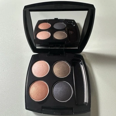Avon True Color Eyeshadow Quad: Attraction Q921 Discontinued - Image 1 of 3