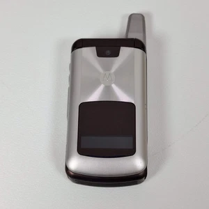Motorola i776 telefono con ribalta rosso/argento (Boost Mobile) - Foto 1 di 8