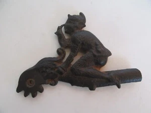 Antique Cast Iron Pixie / Gnome Tobacco / Nutcracker Handle (Damage) - Picture 1 of 24