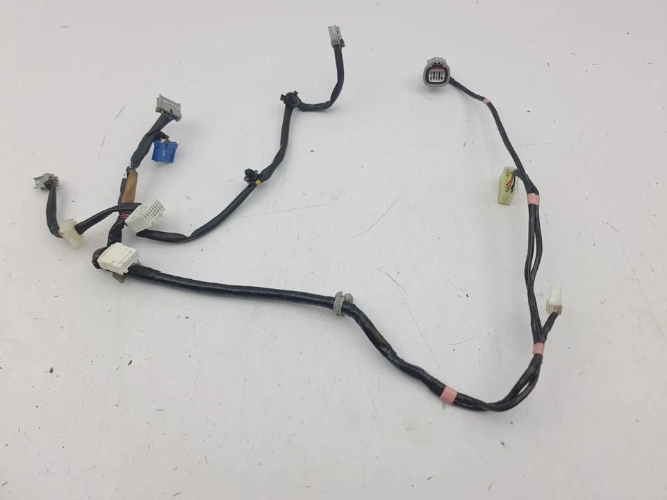 Mazda CX-7 2010 Diesel Front Right Sitzkabelbaum 127kW Genuine AMD175428 Foto 1 de 4